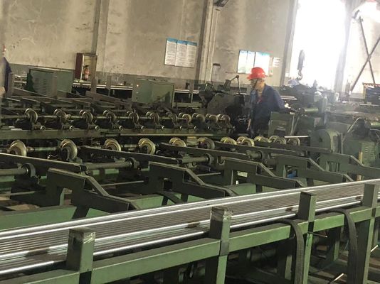 kupować 40CR Między 3 a 5 metrami Między 25-30 stopniami Chrom Piston Rod Engineering Machinery online manufacture